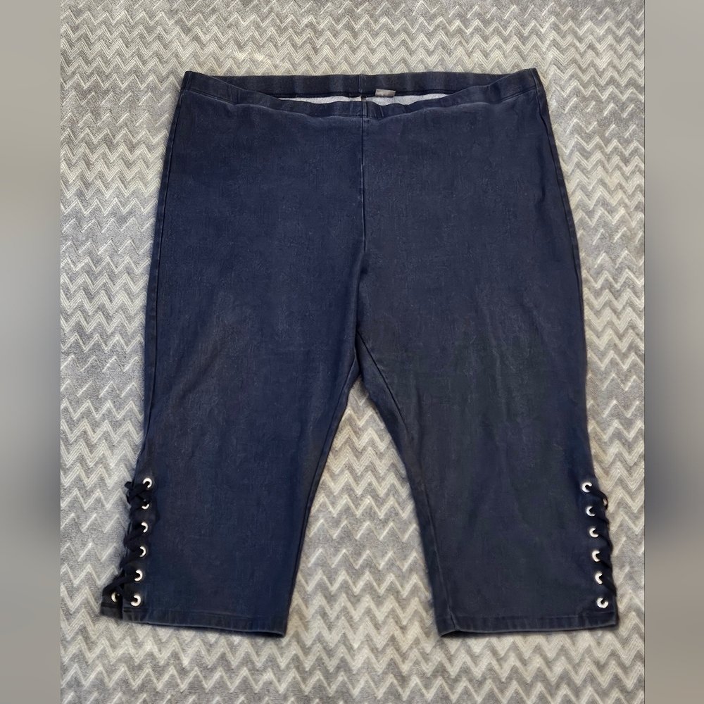 Coquette et Coquine Denim Capri Pants